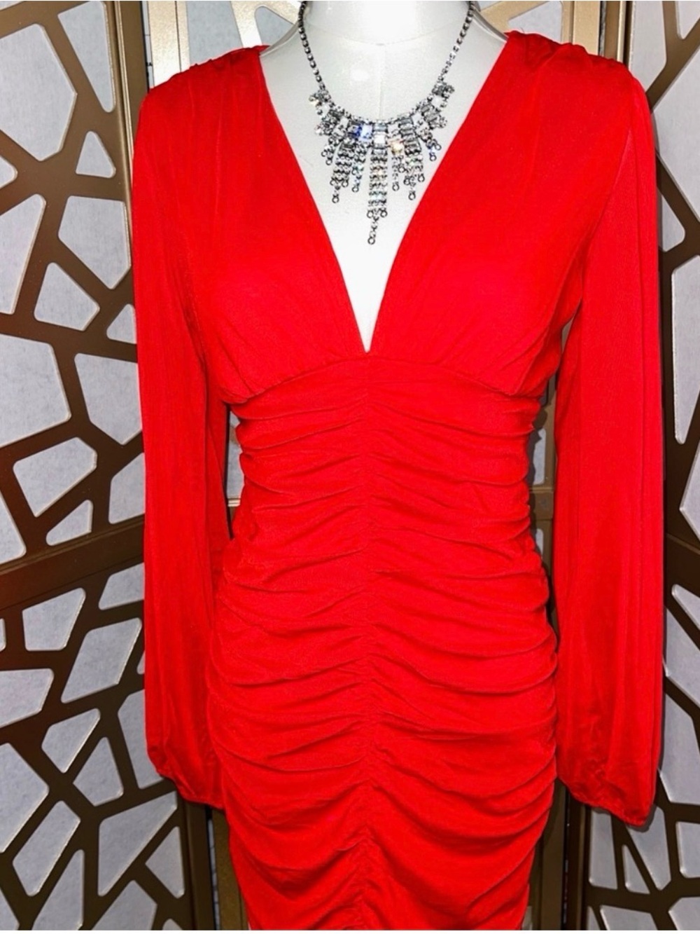 Women’s Long Sleeve Red Ruched V-Neck Dress